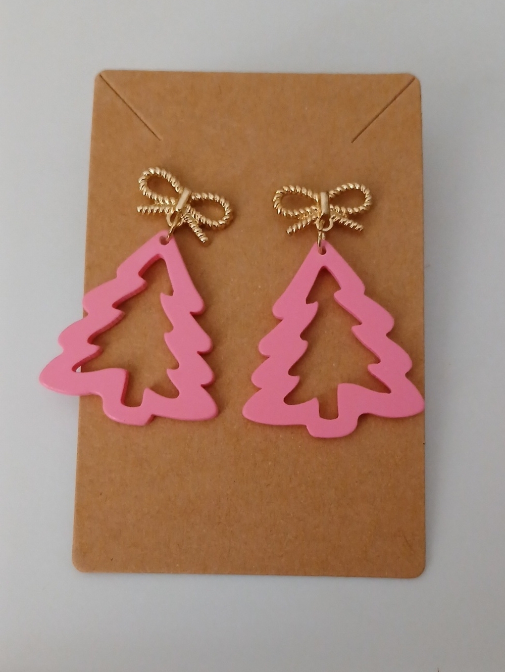 Fashion Jewelry Pink Christmas Tree Earrings with Gold Bow